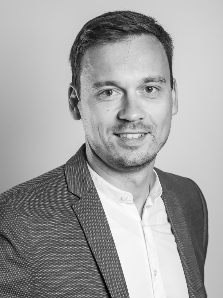 Geschäftsführer Stefan Nitschke Geschäftsführer Stefan Nitschke