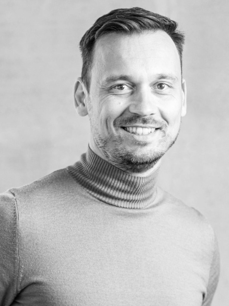 Unser Geschäftsführer Stefan Nitschke Unser Geschäftsführer Stefan Nitschke