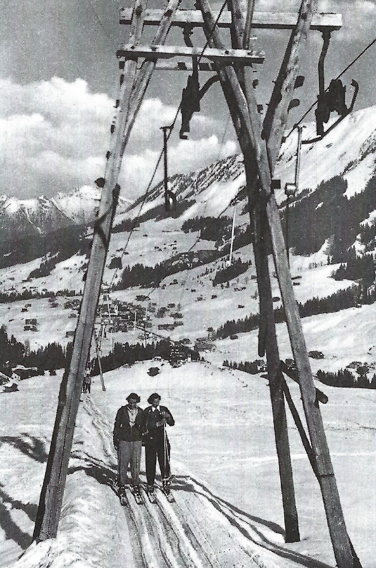 Der erste Skilift wird mit Strom betrieben Der alte Parsennlift