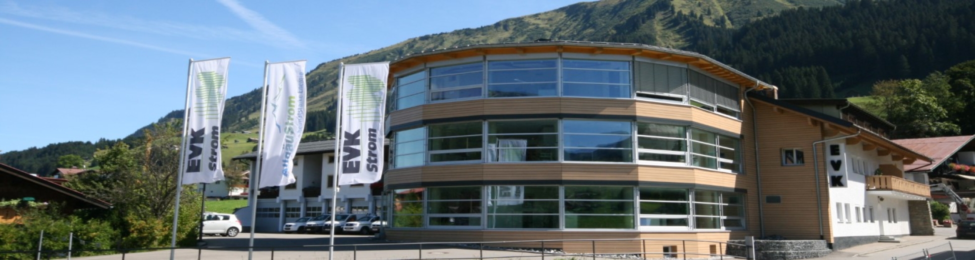Das Geschäftsgebäude der Energieversorgung Kleinwalsertal Das Geschäftsgebäude der Energieversorgung Kleinwalsertal
