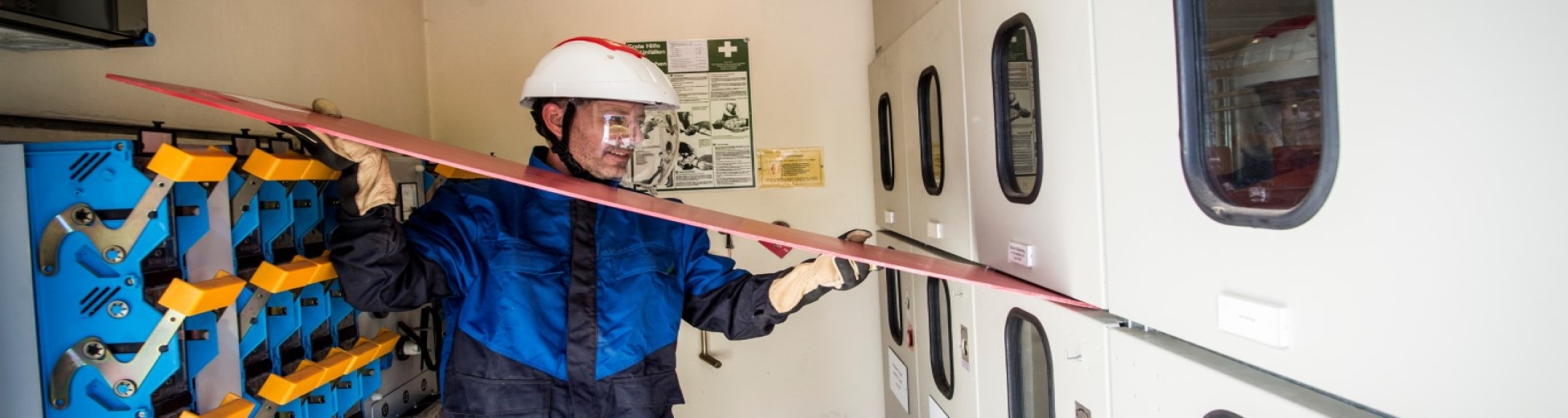 Wartungsarbeiten in der Trafostation